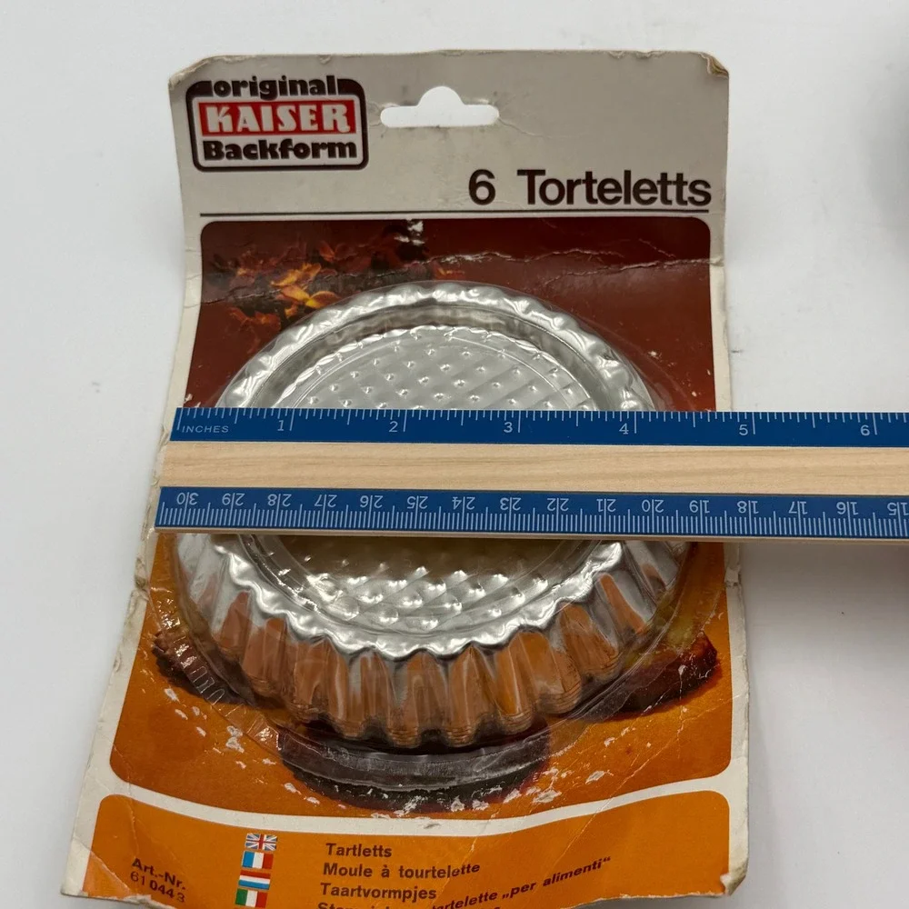 Kaiser Backform Vintage Tortelett Baking Pans Set of 4 Silver Pizza Star 4.25in